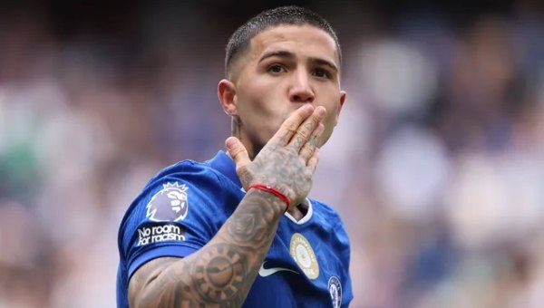 เอ็นโซ่ เฟร์นานเดซ เปิดใจ 1 เดือนสุดปั่นป่วนก่อนดีลยักษ์ 121 ล้านยูโร เชลซี